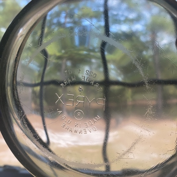 Vintage Pyrex mixing bowl - Picture 3 of 3